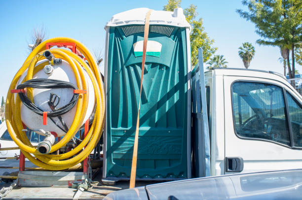 Best Luxury portable toilet rental  in Roundup, MT